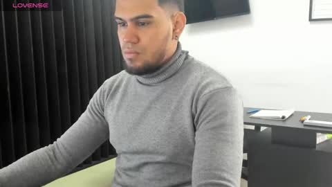 ig aaron hunter123 online show from 03/12/26, 02:23