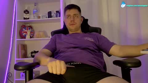 Aaron  online show from 02/15/25, 05:41