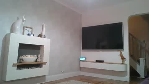 Snapshot of aaronmills55 chatting on 01/12/26, 06:02 Aaron online show from 01/12/26, 06:02