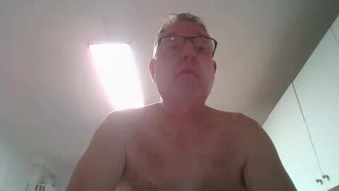 Snapshot of aaronmills55 chatting on 03/25/26, 06:14 Aaron online show from 03/25/26, 06:14