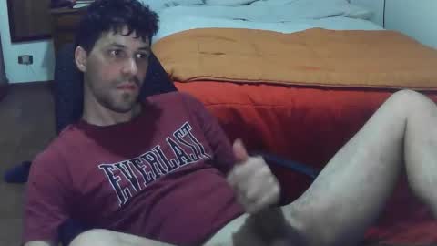 Snapshot of aaronspice chatting on 10/23/25, 02:05 aaronspice online show from 10/23/25, 02:05