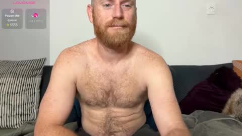 Snapshot of aaronstone_ chatting on 10/08/25, 11:41 Scrufffypup online show from 10/08/25, 11:41