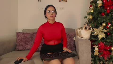 Snapshot of abbey_allen chatting on 12/14/24, 12:01 Abbey  IG abby allenn  04 December Online at  I will be on vacation dont forget me  See you soon   online show from 12/14/24, 12:01