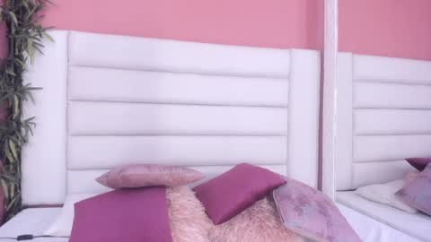 abbey_walker online show from 02/02/25, 02:48