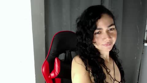Snapshot of abbi_mooncb chatting on 06/08/26, 01:11 Abbi mooncb online show from 06/08/26, 01:11