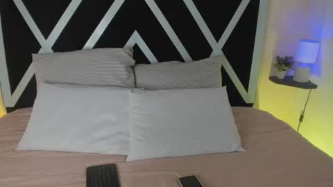 abbie online show from 11/05/25, 02:33