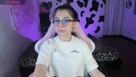 April online show from 11/29/25, 03:31