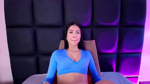 Snapshot of abbiejoness_ chatting on 05/11/26, 11:38 Abbie Joness online show from 05/11/26, 11:38
