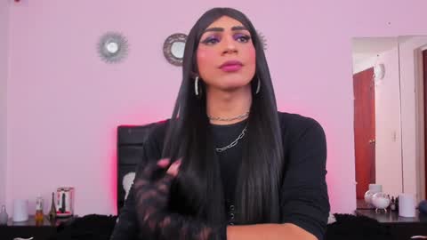 Abbigail Fuster  online show from 01/27/25, 11:11