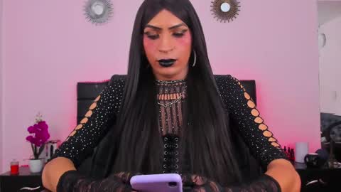 Abbigail Fuster  online show from 02/20/25, 07:41