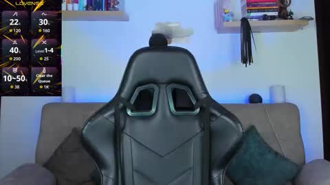 Abbigail Fuster  online show from 10/05/25, 07:28