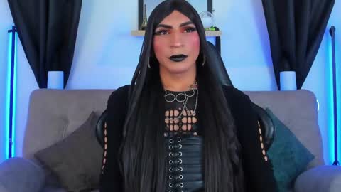 Abbigail Fuster  online show from 05/08/26, 10:31