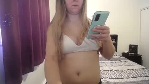 Snapshot of abbixo chatting on 03/07/25, 01:51 Abbixo online show from 03/07/25, 01:51