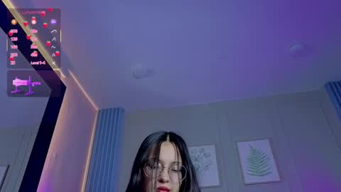 Snapshot of abby_dreamss chatting on 06/05/26, 03:18 Abby online show from 06/05/26, 03:18