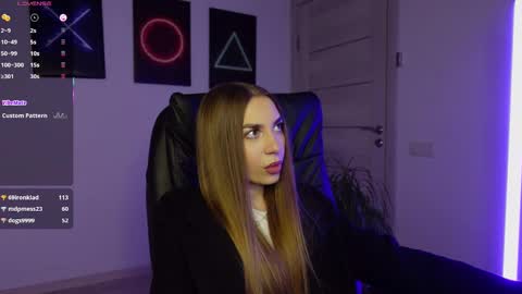 ABBY LAKER online show from 03/08/25, 07:20