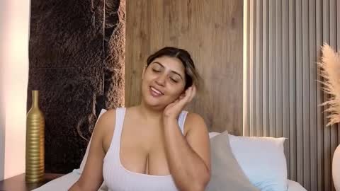 Snapshot of abby_millerr_ chatting on 10/28/25, 12:30 Abbygail online show from 10/28/25, 12:30