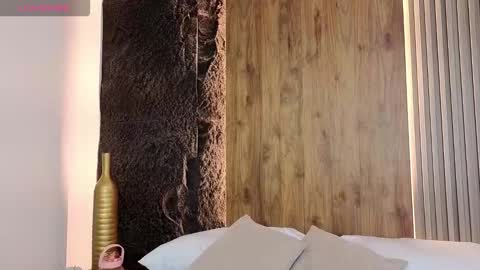 Snapshot of abby_millerr_ chatting on 11/05/25, 12:16 Abbygail online show from 11/05/25, 12:16