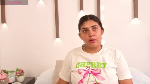 Snapshot of abby_millerr_ chatting on 12/16/25, 12:21 Abbygail online show from 12/16/25, 12:21