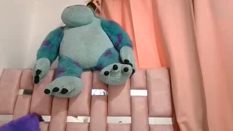 abby_moss_2 online show from 11/10/25, 03:00