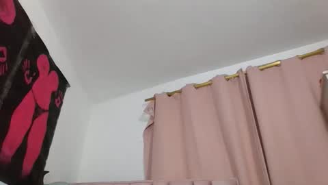 abby_moss_2 online show from 12/03/25, 09:18