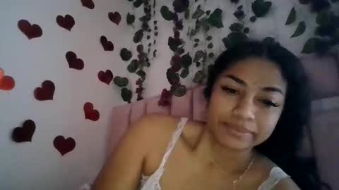 abby_moss_2 online show from 04/18/26, 12:42