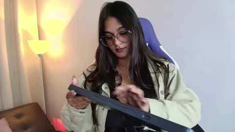 Snapshot of abby_raschell chatting on 02/28/26, 05:08 abby_raschell online show from 02/28/26, 05:08