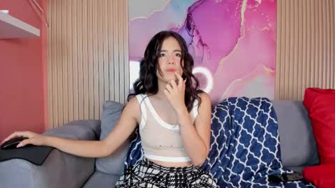 abby_swett1 online show from 11/21/25, 08:51