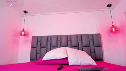 abbyadams23 online show from 11/11/25, 03:17