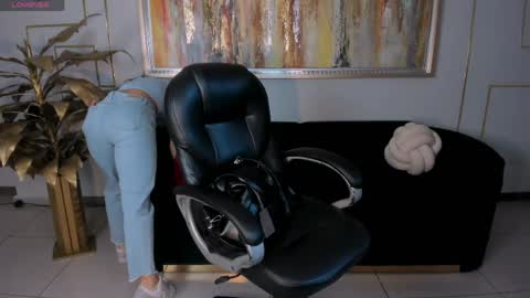 Snapshot of abbydalton chatting on 04/18/26, 11:58 Abby Dalton online show from 04/18/26, 11:58