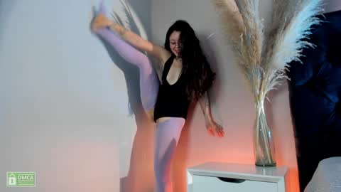 INSTAGRAM abby hall82 online show from 02/08/25, 10:40