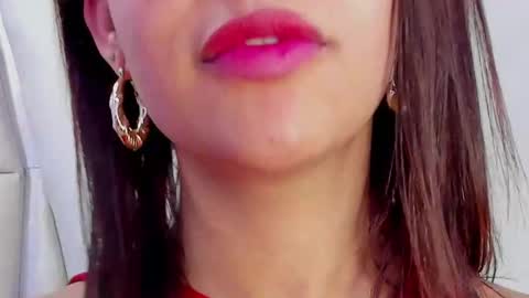 Snapshot of abbyjhons chatting on 12/12/24, 02:44 AbbyJhons online show from 12/12/24, 02:44