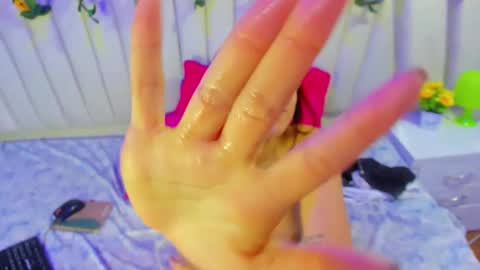 Snapshot of abbyjhons chatting on 01/27/25, 11:22 AbbyJhons online show from 01/27/25, 11:22