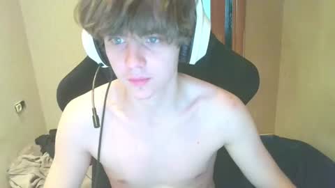 abbysal_blade online show from 07/11/26, 04:37