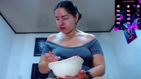 Snapshot of abbyshinne chatting on 02/17/26, 02:24 abbyshinne online show from 02/17/26, 02:24