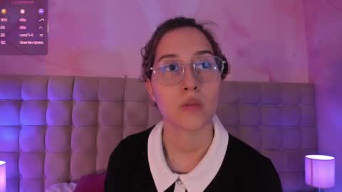 Snapshot of abbysweet1_ chatting on 10/04/25, 07:34 Abigail online show from 10/04/25, 07:34