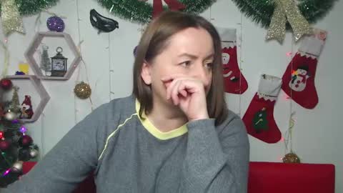 abbytaylorr online show from 12/15/24, 07:46