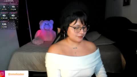 Snapshot of abbyxlee chatting on 02/24/25, 10:25 online show from 02/24/25, 10:25