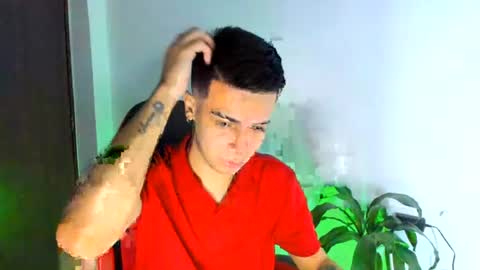 Independence model AbelAsburgo online show from 06/23/26, 02:09