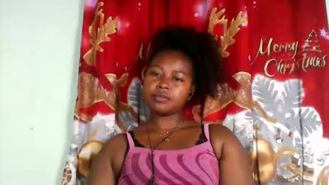 Snapshot of abella677022 chatting on 05/30/26, 07:00 abella677022 online show from 05/30/26, 07:00