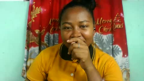 Snapshot of abella677022 chatting on 06/11/26, 05:55 abella677022 online show from 06/11/26, 05:55