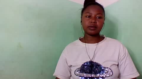 Snapshot of abella677022 chatting on 07/30/26, 06:34 abella677022 online show from 07/30/26, 06:34