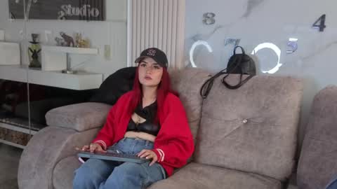 abella_as_ online show from 04/28/26, 02:33