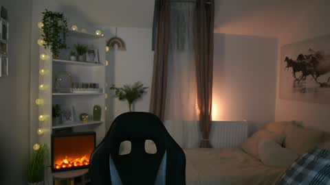 abella_danger_x online show from 12/15/24, 09:13