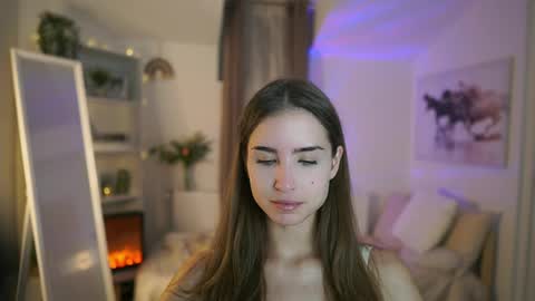 abella_danger_x online show from 11/06/25, 01:01