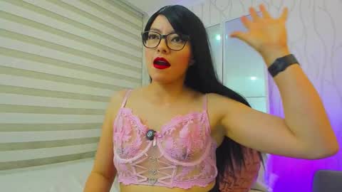 Snapshot of abellaskins chatting on 03/08/26, 02:15 Sophia online show from 03/08/26, 02:15