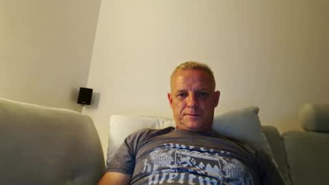Snapshot of abenteurer2021 chatting on 06/02/26, 09:17 abenteurer2021 online show from 06/02/26, 09:17