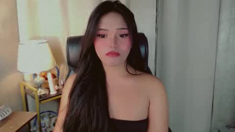 Snapshot of abetterchristine chatting on 05/27/26, 02:08 Abetterchristine online show from 05/27/26, 02:08