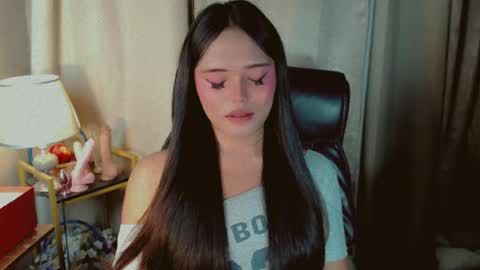 Snapshot of abetterchristine chatting on 06/21/26, 04:26 Abetterchristine online show from 06/21/26, 04:26