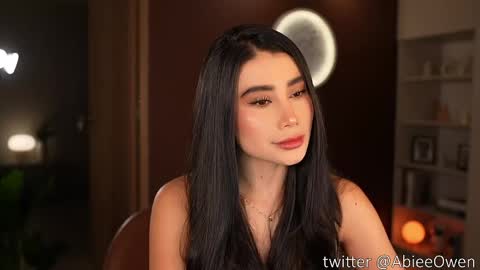 abie_owen online show from 04/30/26, 12:06