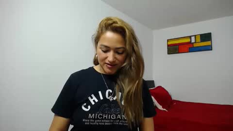 ximena online show from 10/16/25, 12:06